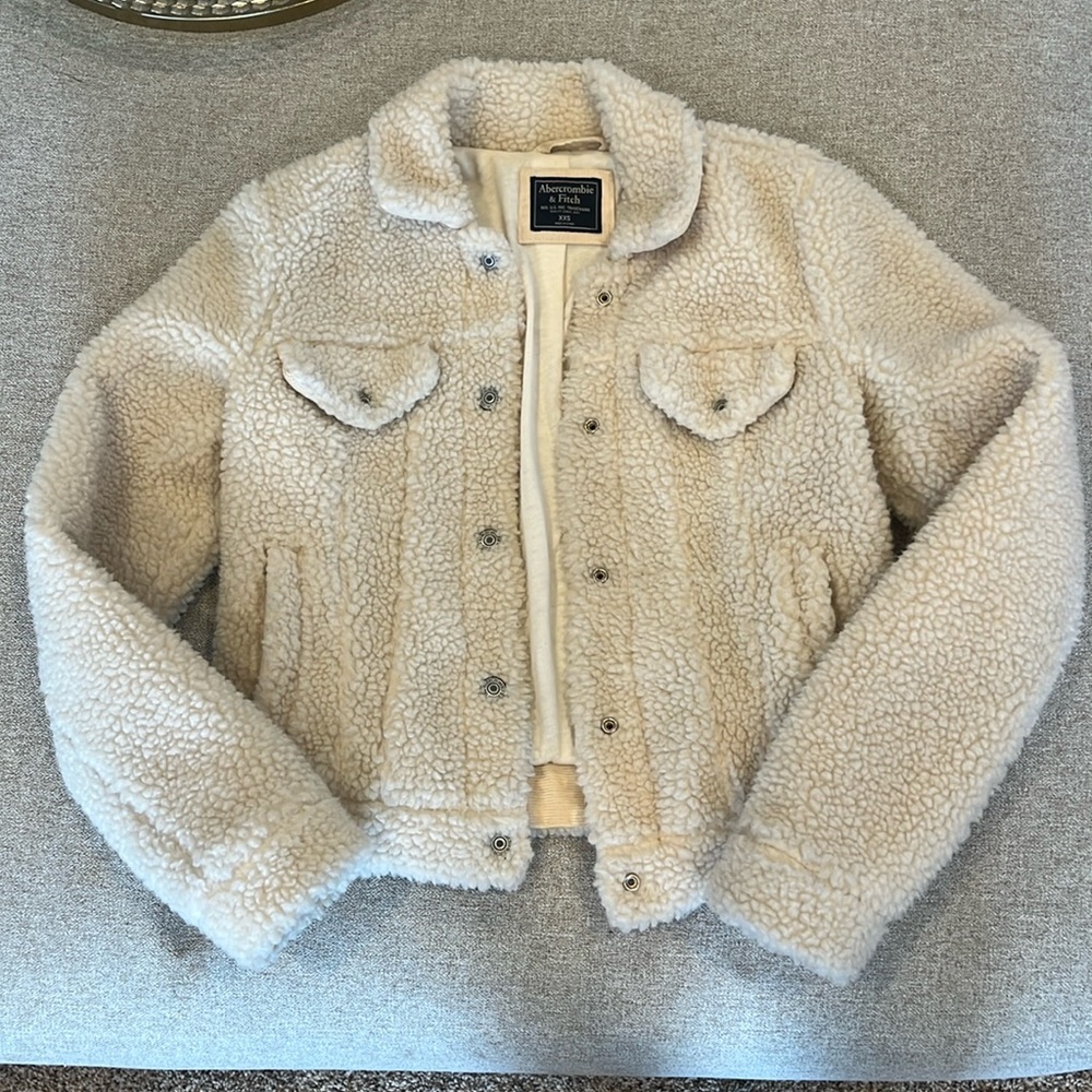 Abercrombie Sherpa Jacket - Picture 1 of 3